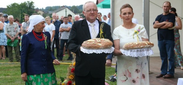 Renata i Stanisław Rozmusowie, starostowie dożynek