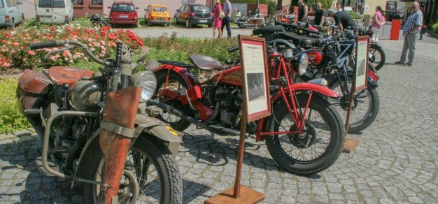 Podczas ubiegłorocznej wystawy zabytkowych motocykli w Pszczynie