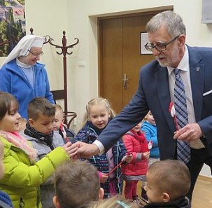 Najmłodsi mieszkańcy Pawłowic złożyli wójtowi świąteczną wizytę