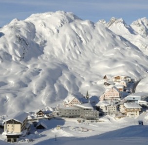 Turyści z Pszczyny pojechali do Tyrolu. Przez śnieg są odcięci od świata