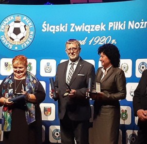 Wójtowie uhonorowani Medalami 100-lecia Śląskiego Związku Piłki Nożnej