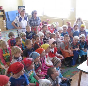 Przedszkolaki piekły kołocz ze Ślązaczką Roku