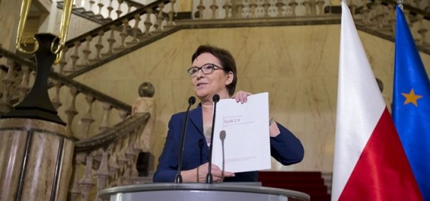 Premier Ewa Kopacz prezentuje przyjęty Program dla Śląska (fot. premier.gov.pl)