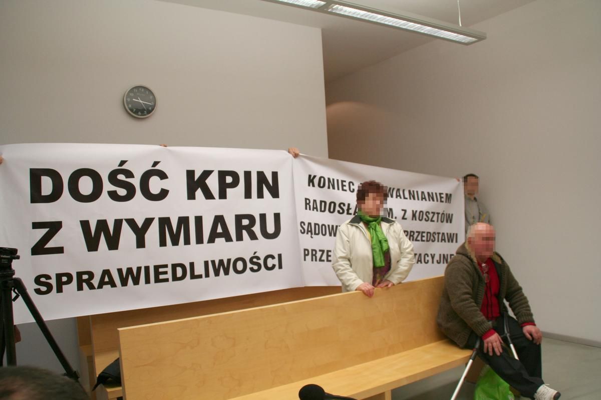 Radosław M. aresztowany. Policja i sędziowie prowadzili czynności w szpitalu