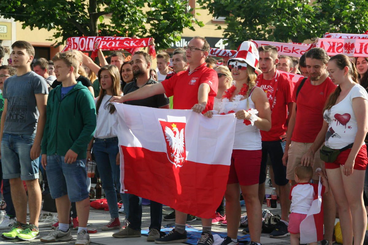 Kibice dojadą na mecz Polska – Korea Płd. za darmo