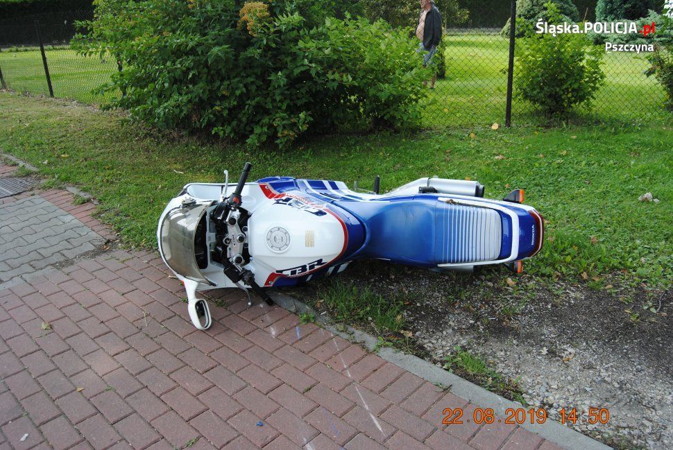 Wypadek na ul. Bieruńskiej w Pszczynie. Nie żyje motocyklista.