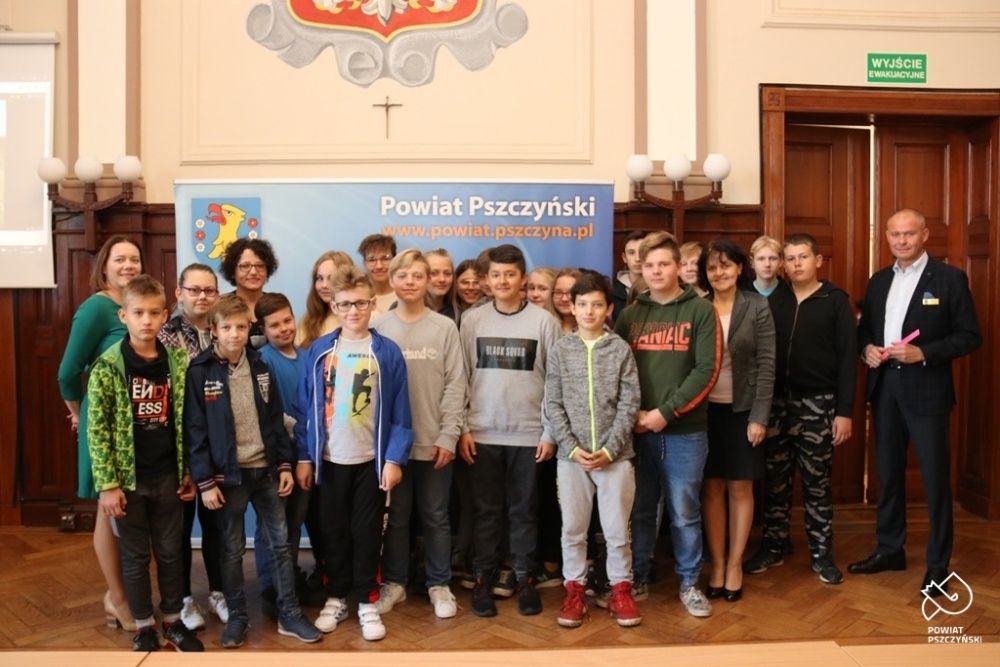 Uczniowie z Woli odwiedzili Starostwo Powiatowe w Pszczynie