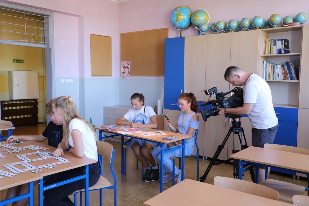 Telewizja przygotowuje materiał o szkole ze Studzienic