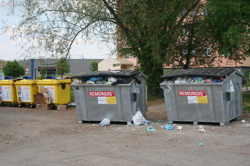 Zmiana terminu odbioru odpadów komunalnych w  Pszczynie